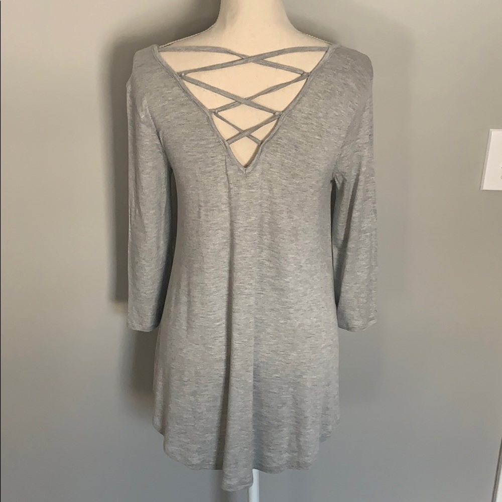 Pink Rose soft and stretchy gray top. New!